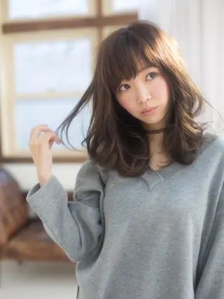 セミロング カラー パーマ 松島祐介【店長／ トップディレクター】のヘアスタイル