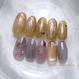 ネイル 🌹 𝕄𝕒𝕚のネイルデザイン
