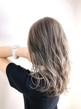 ミディアム カラー AI 高田馬場店のヘアスタイル