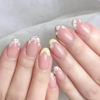 カラー 奥山 恵美のネイルデザイン