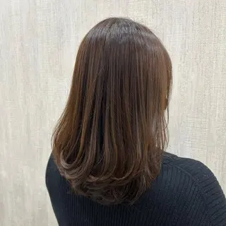 ミディアム カラー 🫧透け感⋆艶髪💎 山口アヤカのヘアスタイル