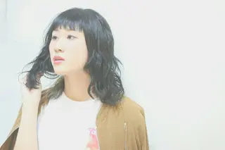 ミディアム ショート カラー 原木 康臣のヘアスタイル