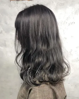 ミディアム カラー ヘアアレンジ 遠藤 拓馬のヘアスタイル