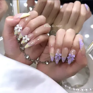 ネイル 加納 莉音のネイルデザイン