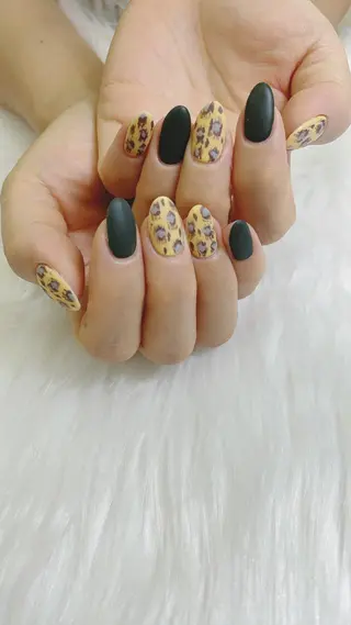 ネイル 🦋ネイルサロン ブラン🌈ゆりのネイルデザイン