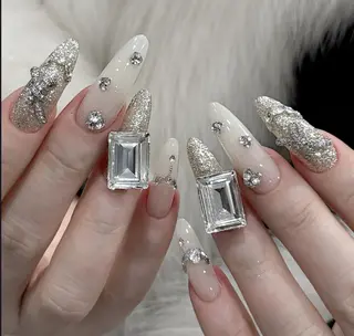 ネイル Pure&Rich Nailのネイルデザイン