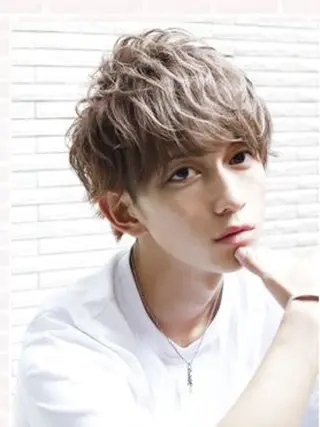 ショート 🦁メンズモデル募集 🎧関瑠奈🛵のヘアスタイル