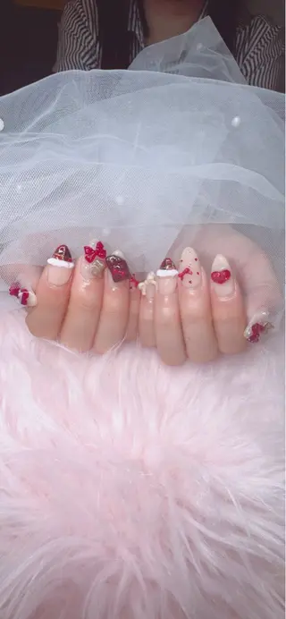 ネイル RIEKO🍒 ワンホン♡推しネイルのネイルデザイン