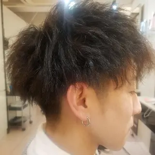 パーマ メンズ 内村 純也のヘアスタイル