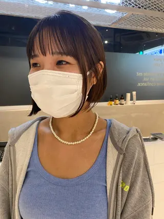 ショート ボブ/ハイトーン REINAのヘアスタイル