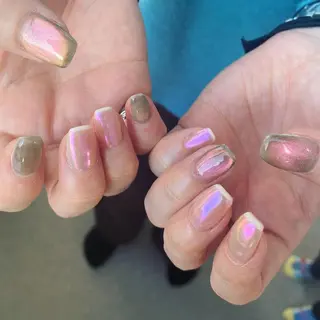 ショート カラー ネイル Nailsalon Calmeのネイルデザイン