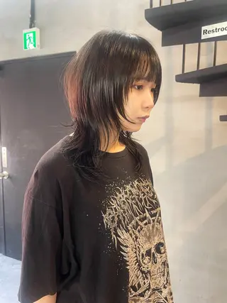 ミディアム 柏 ウルフ/レイヤー 田中佐和🐺のヘアスタイル