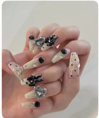 ネイル CoMo Nailのネイルデザイン