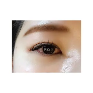 マツエク・マツパ まつエク&眉 ROJIのマツエク・マツパデザイン