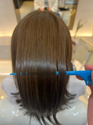 カラー 大川 愛未のヘアスタイル