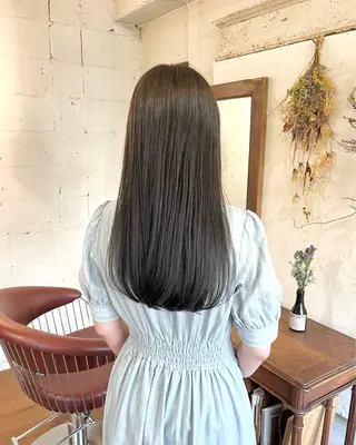 ロング カラー 暗髪とオリーブ🌿 渡辺拓人のヘアスタイル