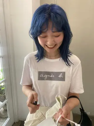 ミディアム カラー レイヤーカット/ マリアのヘアスタイル