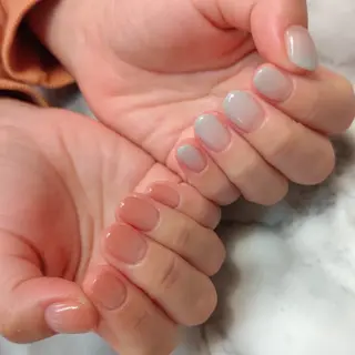 ネイル ジェヌインネイル 河内のネイルデザイン