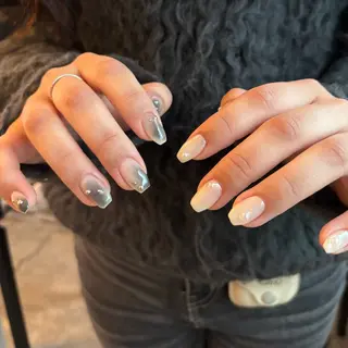 ネイル Noël 新宿南口 Hanaのネイルデザイン