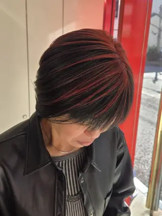 ショート カラー 遠藤 史秋のヘアスタイル