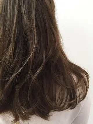セミロング ロング カラー 花井 啓好のヘアスタイル