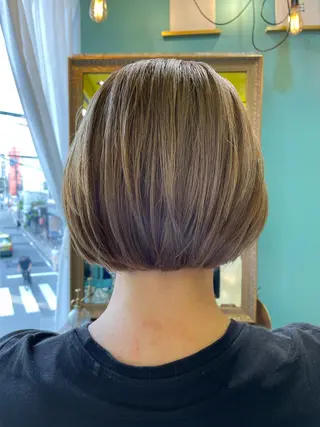 ショート 末石 智のヘアスタイル