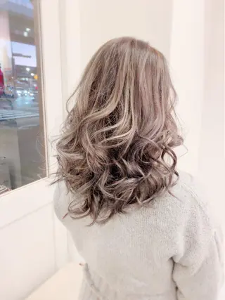 ロング Piacere 絵美のネイルデザイン