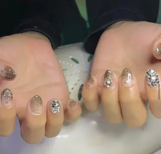 ネイル MHR nailのネイルデザイン