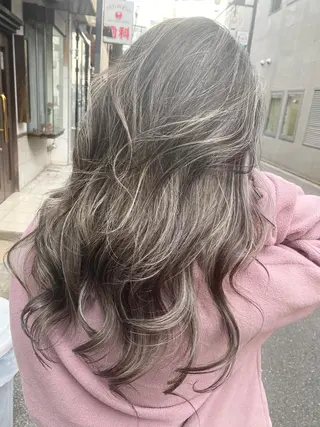 セミロング カラー ヘアアレンジ ネイル マツエク・マツパ 井上 一平のヘアスタイル