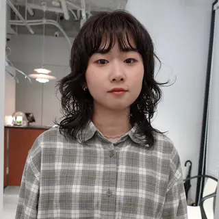 ミディアム パーマ ヘアアレンジ 🌐サトウ リョウ🌐のヘアスタイル