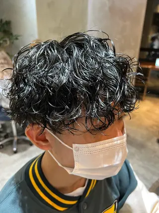 ショート パーマ メンズ 波巻きスパイラルパー マ/シャドウパーマ駿のヘアスタイル