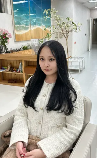 ロング 大場 賀句のヘアスタイル