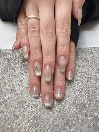 ネイル Guarendo錦糸町店所属・ガレンドウ 白澤 愛子のネイルデザイン