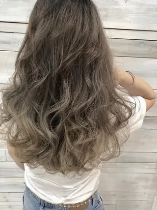 カラー 💎ブリーチ／ボブ 💎ハルのヘアスタイル