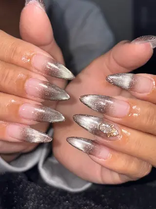 ネイル ✴︎ Delightのネイルデザイン