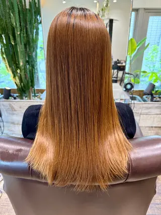 ロング トシキ/艶カラー /似合わせカットのヘアスタイル