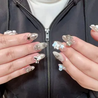 ネイル 🍄Rina🍄 韓国風ネイルのネイルデザイン