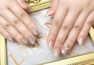 ネイル Lilas Nailのネイルデザイン