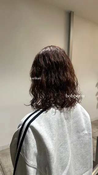 ショート パーマ 垣内 奈緒のヘアスタイル