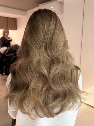 ロング カラー 🎀透明感× 赤み消し🎀正源のヘアスタイル