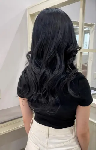 ロング カラー まい/名古屋駅 🦋ブリーチカラーのヘアスタイル