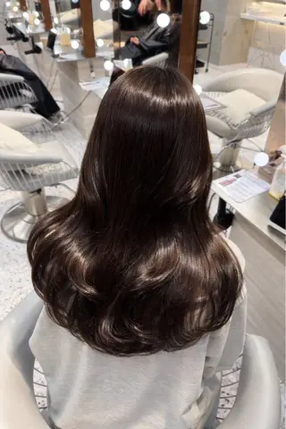 セミロング カラー 髪質改善×韓国ヘアサロン　Role 博多【ロール】所属・🤍韓国ワンホンヘア ayaha🤍のヘアスタイル