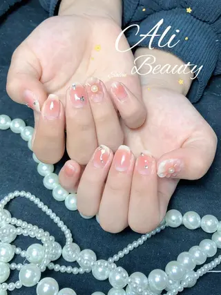 ネイル Ali 新小岩 ネイル専門のネイルデザイン