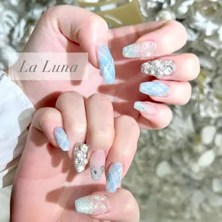 ネイル ＬａＬｕｎａ🌙 Natsukiのネイルデザイン