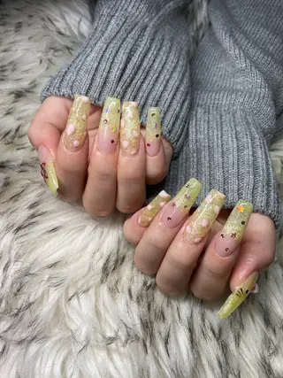 ネイル nes.nail★ AYANOのネイルデザイン