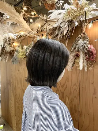 ショート カラー ︎🤎デザインカラー kayanoのヘアスタイル