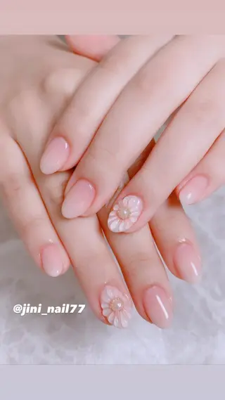 ネイル ジニ ネイルのネイルデザイン