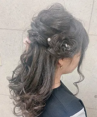 セミロング ヘアアレンジ 京都最安価エクステ muuka🦋のヘアスタイル