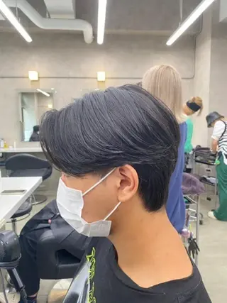 カラー *メンズ専門アカデミ ー🔥BLUCK🏁のヘアスタイル