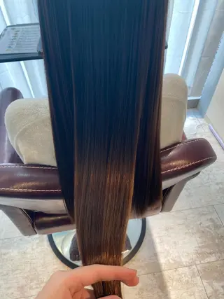 セミロング 美髪矯正🌟 Ichiha🐨のヘアスタイル